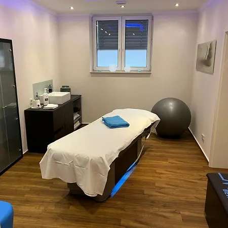 Sympathie-hotel Fuerstenhof 4* باد كروزناش