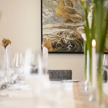 Sympathie-hotel Fuerstenhof باد كروزناش