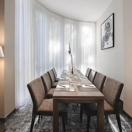 Sympathie-hotel Fuerstenhof Szálloda 4*