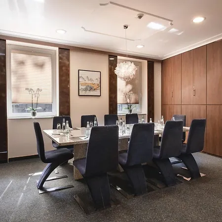 Sympathie-hotel Fuerstenhof 4*
