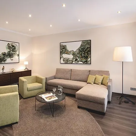 Sympathie-hotel Fuerstenhof 4* باد كروزناش