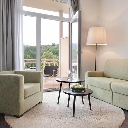 Sympathie-hotel Fuerstenhof 4* باد كروزناش